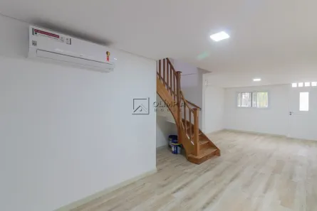 Casa de Condomínio com 3 Quartos para alugar, 180m² no Pinheiros, São Paulo
