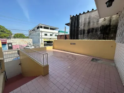 Casa com 3 Quartos à venda, 200m² no Centro, Manaus
