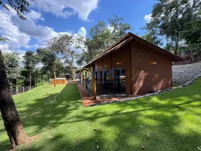 Fazenda/Sítio com 2 Quartos à venda, 135m² no Condomínio Country Ville, Hidrolândia