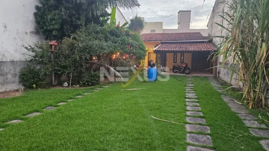 Casa com 5 Quartos para alugar, 280m² no Glória, Vila Velha