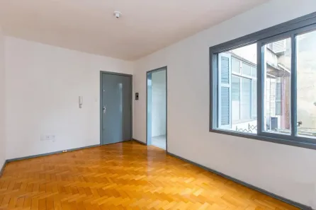 Apartamento com 1 Quarto à venda, 37m² no Floresta, Porto Alegre