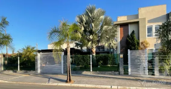 Casa com 3 Quartos à venda, 207m² no Igara, Canoas