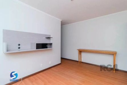 Apartamento com 2 Quartos à venda, 73m² no Teresópolis, Porto Alegre