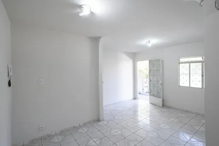 Casa com 5 Quartos à venda, 200m² no Alípio de Melo, Belo Horizonte