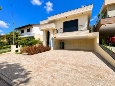 Casa com 3 Quartos à venda, 257m² no Residencial Morada dos Pássaros-Aldeia da Serra, Barueri