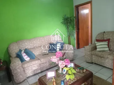 Casa com 3 Quartos à venda, 142m² no Cidade Jardim, Uberlândia
