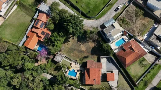 Lote/Terreno à venda, 1090m² no Terras de São Francisco, Salto de Pirapora