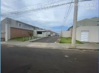 Apartamento com 2 Quartos à venda, 40m² no Conjunto Chica Ferreira, Uberaba