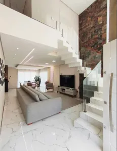 Sobrado com 4 Quartos à venda, 3720m² no Xaxim, Curitiba