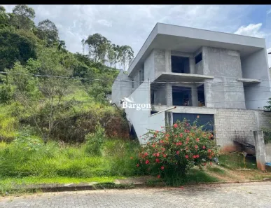 Lote/Terreno à venda, 316m² no Lourdes, Juiz de Fora