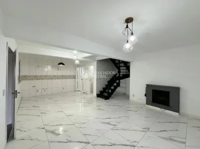Casa com 2 Quartos para alugar, 90m² no Ipanema, Porto Alegre