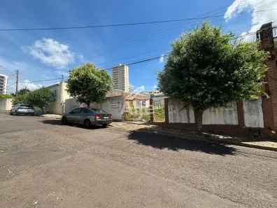 Lote/Terreno à venda, 280m² no Jardim Dirceu, Marília