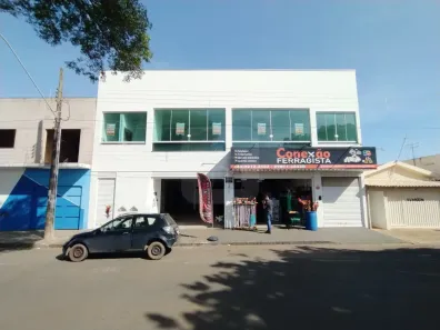 Ponto Comercial para alugar, 250m² no Jardim Ipanema, Uberlândia