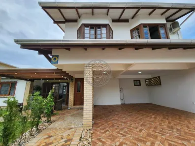 Casa com 4 Quartos à venda, 234m² no Campeche, Florianópolis