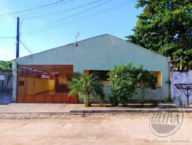 Casa com 3 Quartos à venda, 200m² no BALNEARIO COSTA AZUL, Matinhos