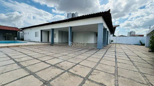 Imóvel Comercial com 4 Quartos para alugar, 320m² no Fátima, Teresina
