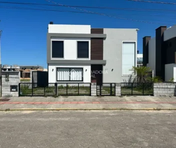 Casa com 3 Quartos à venda, 360m² no Pedra Branca, Garopaba