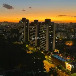 Apartamento com 2 Quartos à venda, 69m² no Petrópolis, Porto Alegre