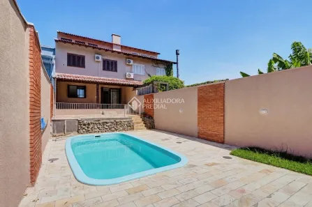 Casa com 3 Quartos à venda, 350m² no Vila Assunção, Porto Alegre