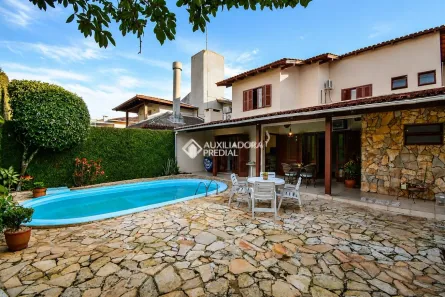 Casa com 3 Quartos à venda, 273m² no Santa Mônica, Florianópolis
