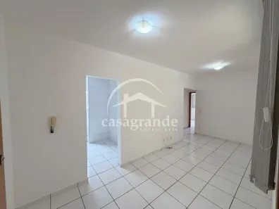 Apartamento com 3 Quartos para alugar, 60m² no Cazeca, Uberlândia