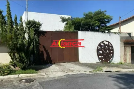 Casa com 2 Quartos à venda, 176m² no Jardim Guapira, São Paulo