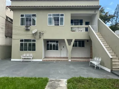 Apartamento com 2 Quartos para alugar, 68m² no Vila Valqueire, Rio de Janeiro