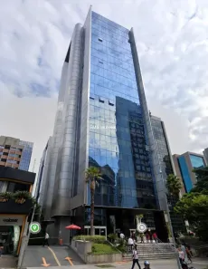 Sala Comercial para alugar, 212m² no Vila Olímpia, São Paulo