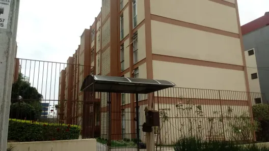 Apartamento com 2 Quartos para alugar, 43m² no Água Verde, Curitiba