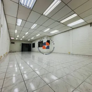 Ponto Comercial para alugar, 240m² no Vila Ipojuca, São Paulo