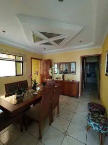 Sobrado com 3 Quartos à venda, 350m² no Jardim Marek, Santo André