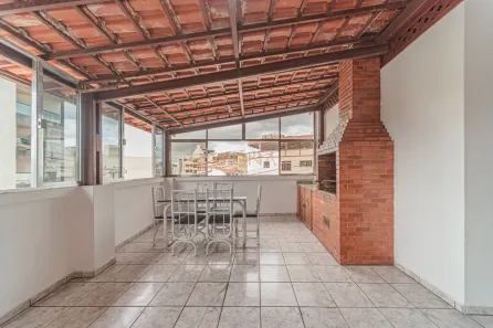 Casa com 5 Quartos à venda, 192m² no Santa Helena, Juiz de Fora