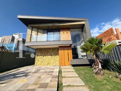Sobrado com 4 Quartos à venda, 216m² no XANGRI-LÁ, Xangri-Lá