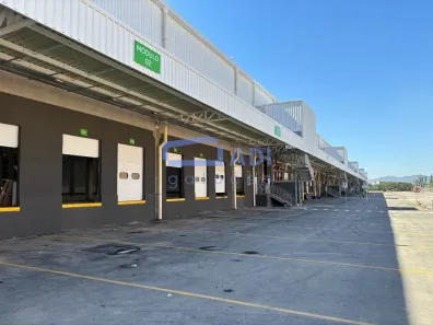 Galpão/Depósito/Armazém para alugar, 13070m² no Cinco, Contagem