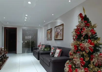 Casa com 3 Quartos à venda, 360m² no Vila Santa Maria, São Paulo