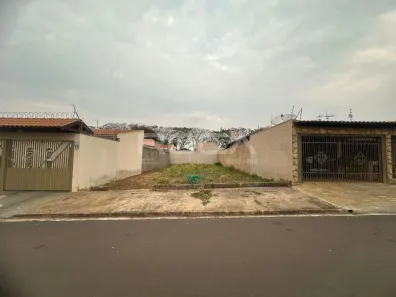 Lote/Terreno à venda, 250m² no Residencial Itamarati, São Carlos