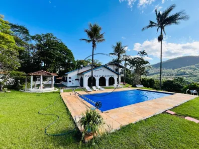 Fazenda/Sítio com 6 Quartos à venda, 1450m² no Dos Cubas, Piracaia