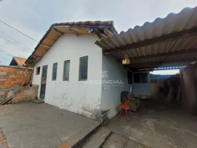 Casa com 3 Quartos à venda, 93m² no Conjunto Habitacional Humberto Popolo, Botucatu