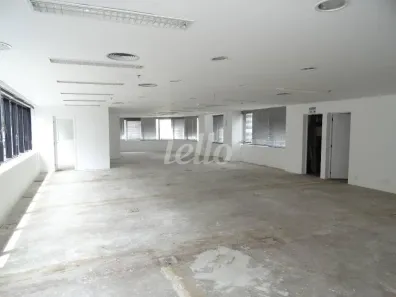 Sala Comercial para alugar, 223m² no Cidade Monções, São Paulo