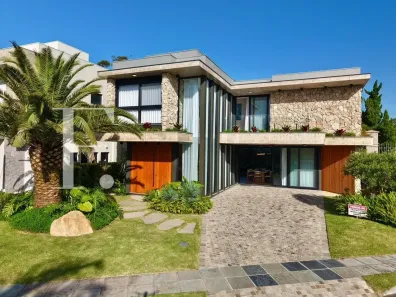 Sobrado com 4 Quartos à venda, 257m² no Atlântida, Xangri-Lá