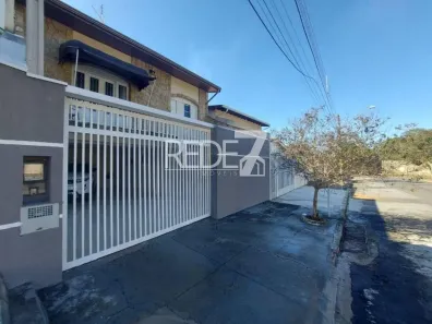 Casa com 4 Quartos à venda, 221m² no Vila Proost de Souza, Campinas
