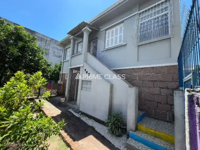 Casa com 3 Quartos para alugar, 180m² no Centro, Canoas
