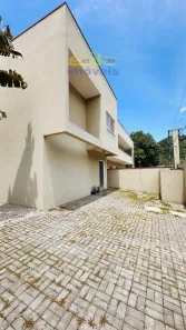 Sobrado com 2 Quartos à venda, 120m² no Boiçucanga, São Sebastião
