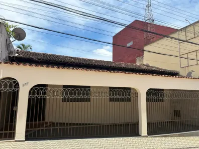 Imóvel Comercial com 3 Quartos para venda ou aluguel, 250m² no Centro, Ipatinga