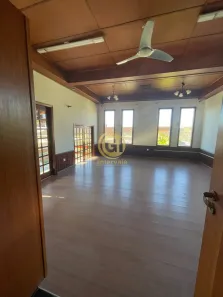 Sobrado com 4 Quartos para alugar, 607m² no Cidade Jardim, Jacareí