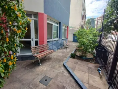 Prédio Comercial para alugar, 220m² no Menino Deus, Porto Alegre