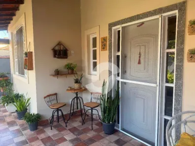 Casa de Condomínio com 4 Quartos à venda, 137m² no Itaipu, Niterói