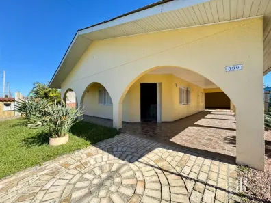 Casa com 5 Quartos à venda, 200m² no Tramandaí, Tramandaí