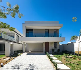 Casa de Condomínio com 4 Quartos à venda, 322m² no Jardim Itália, Cuiabá