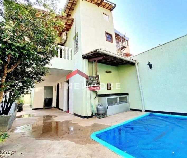 Casa com 3 quartos — Serrano, Belo Horizonte